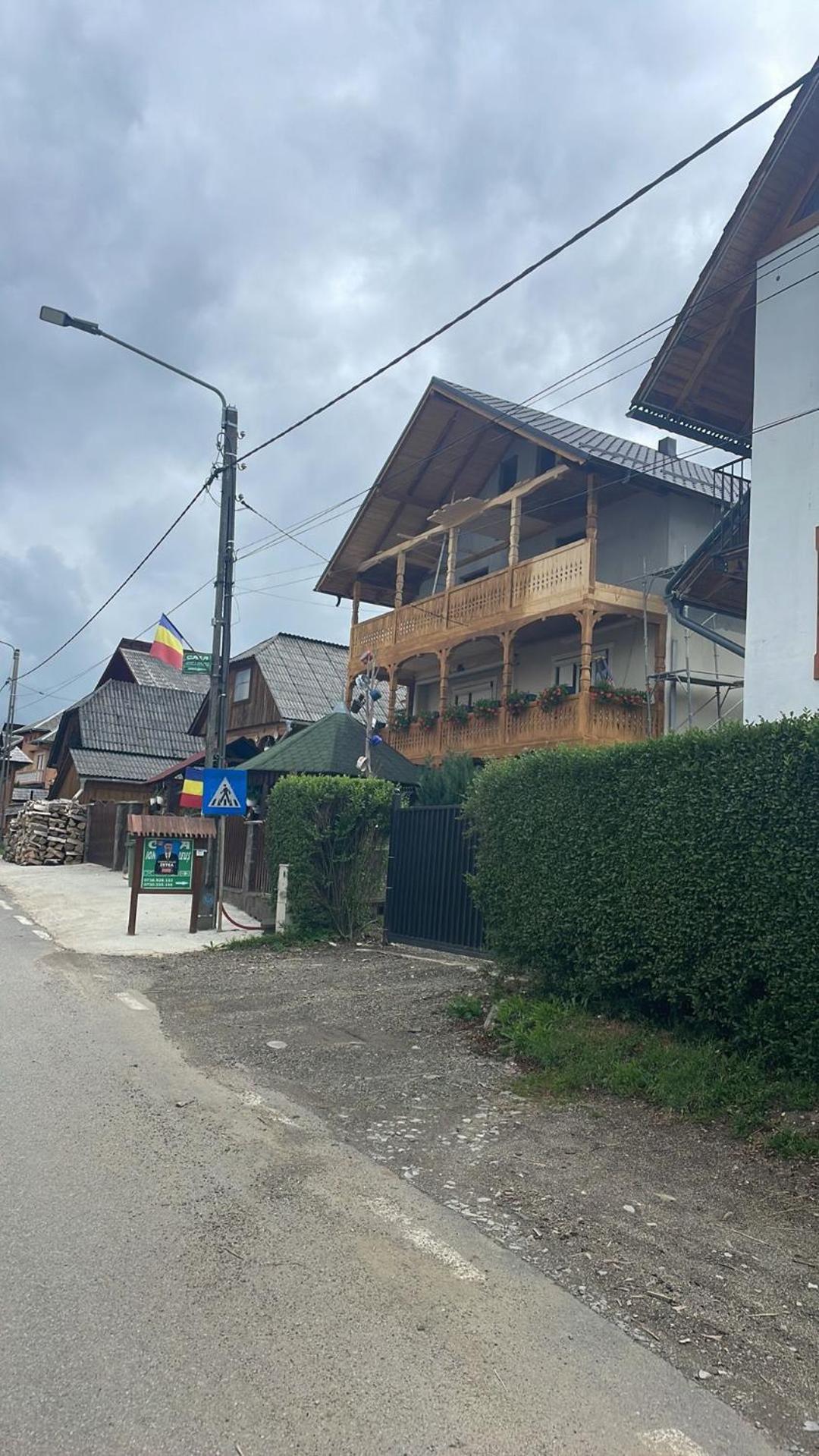 Casa Ionela Petreus Ξενοδοχείο Poienile Izei Εξωτερικό φωτογραφία